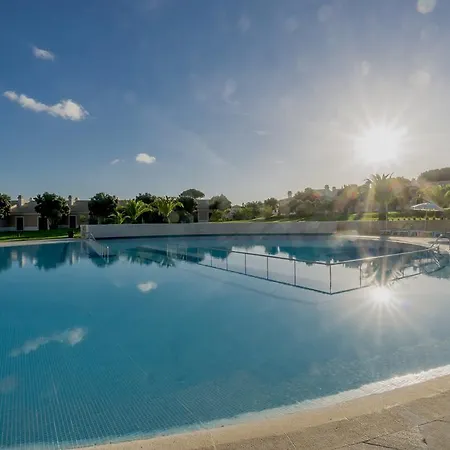 Carolina Villa Cascais