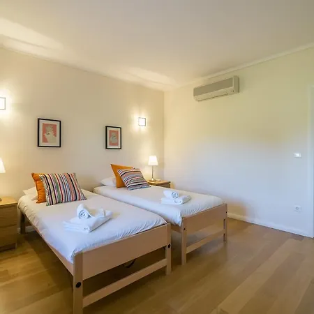 Carolina Villa
